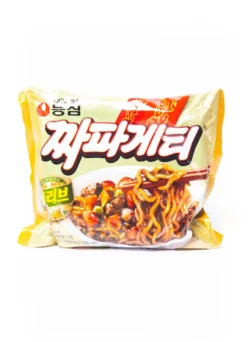 Пакет локшини Чапагетті Рамьон Nongshim 140 г – корейська локшина в соусі чаджанг